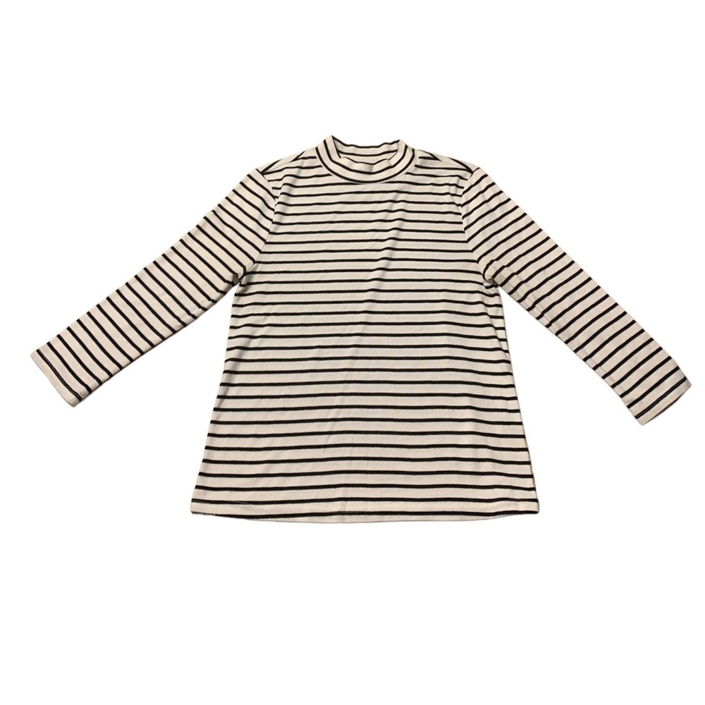 cupcakes & cashmere | Quarter Sleeve Black & White Stripe Top Size XS